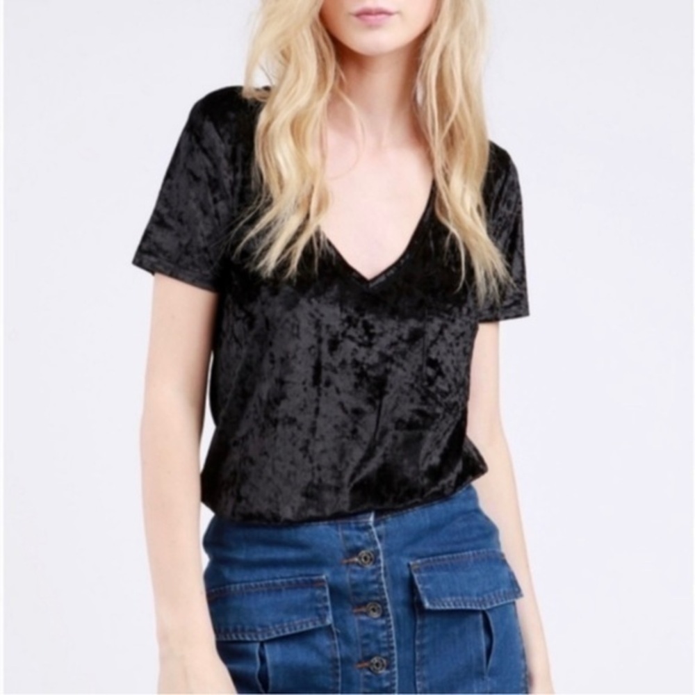 Spring & Mercer Velvet Legging Tee 💕